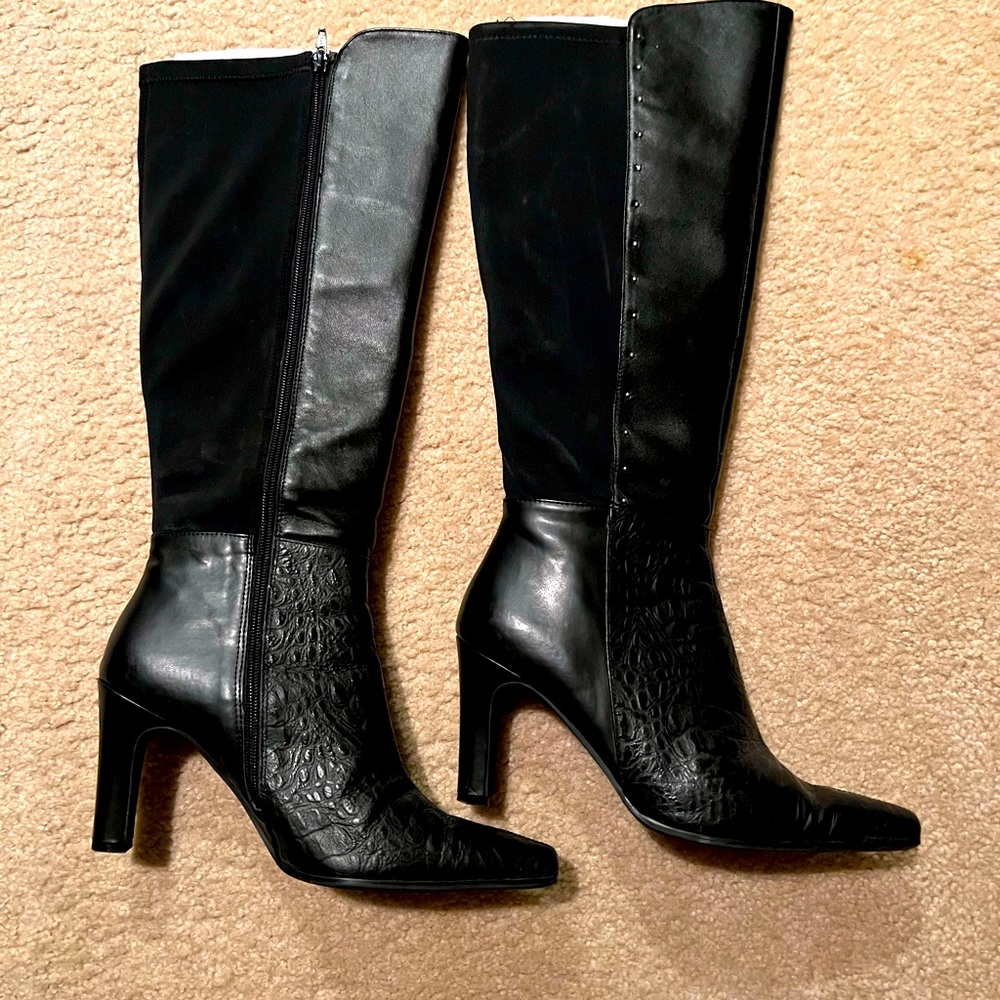Bellini Valley Leather Black Heeled boots- Size 9W